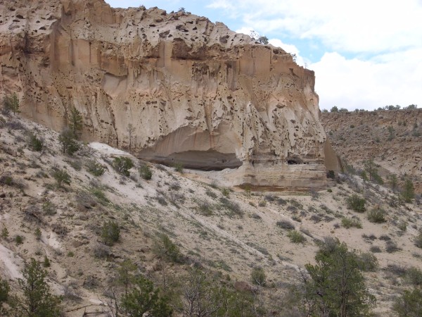 Pueblo Canyon
        cav