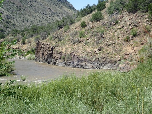Old
          Cerros del Rio flow