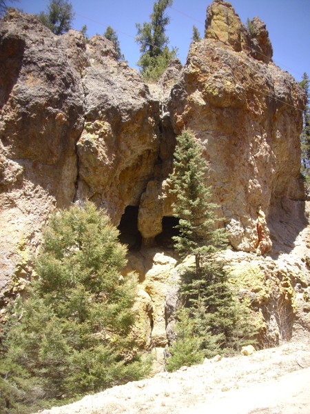 Redondo Creek Rhyolite along Sulfur Creek