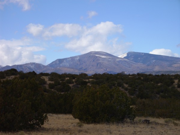 Tschicoma Peak
        seen from Thirty Mile Road